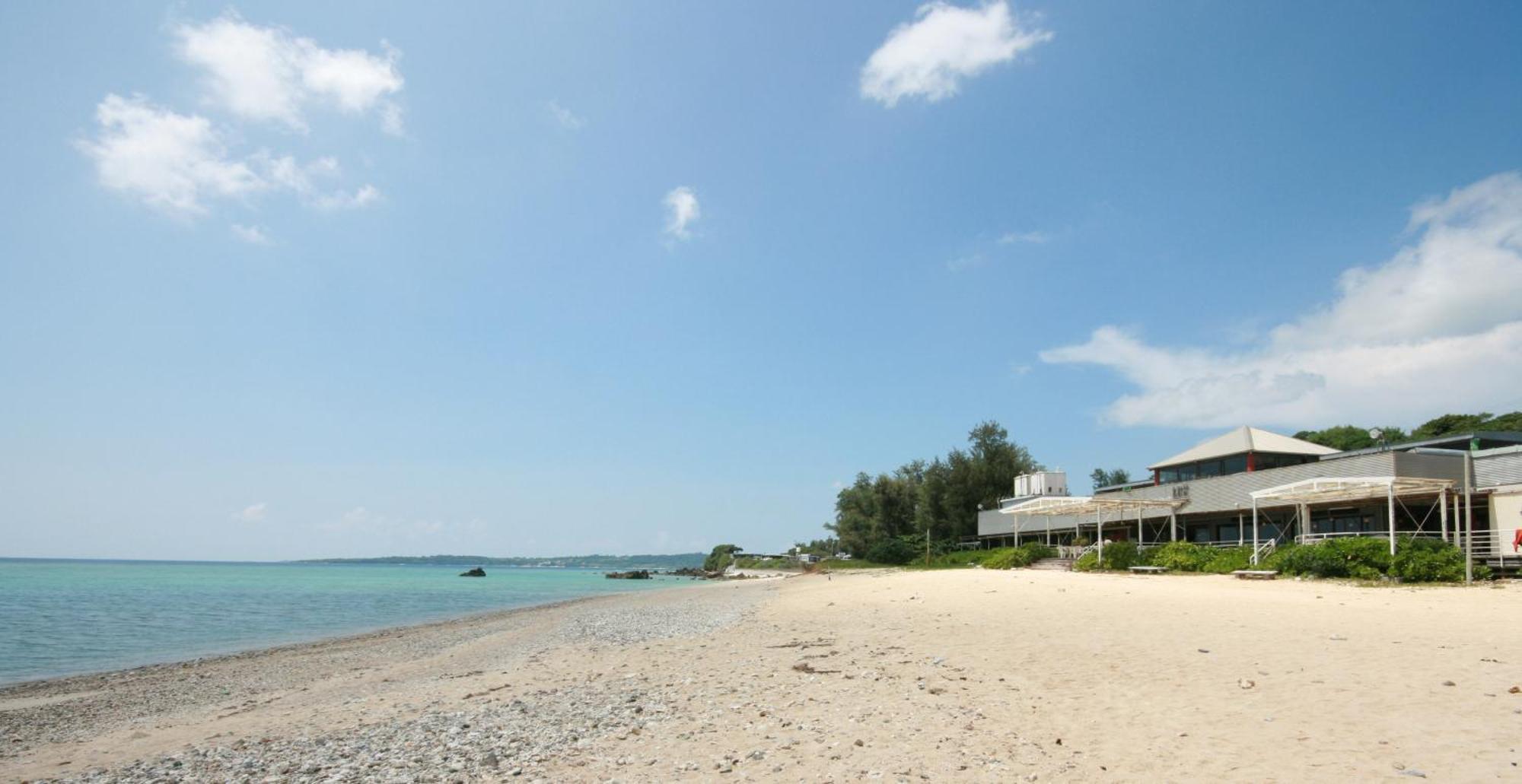 Hotel & Restaurant On The Beach Lue Motobu Esterno foto